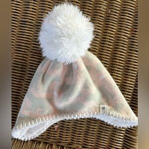 The North Face Kids White and Cream Pom-Pom Hat